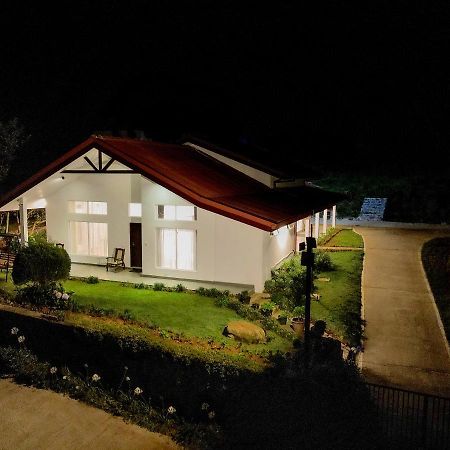 Caroline Villa, Nuwara Eliya Esterno foto